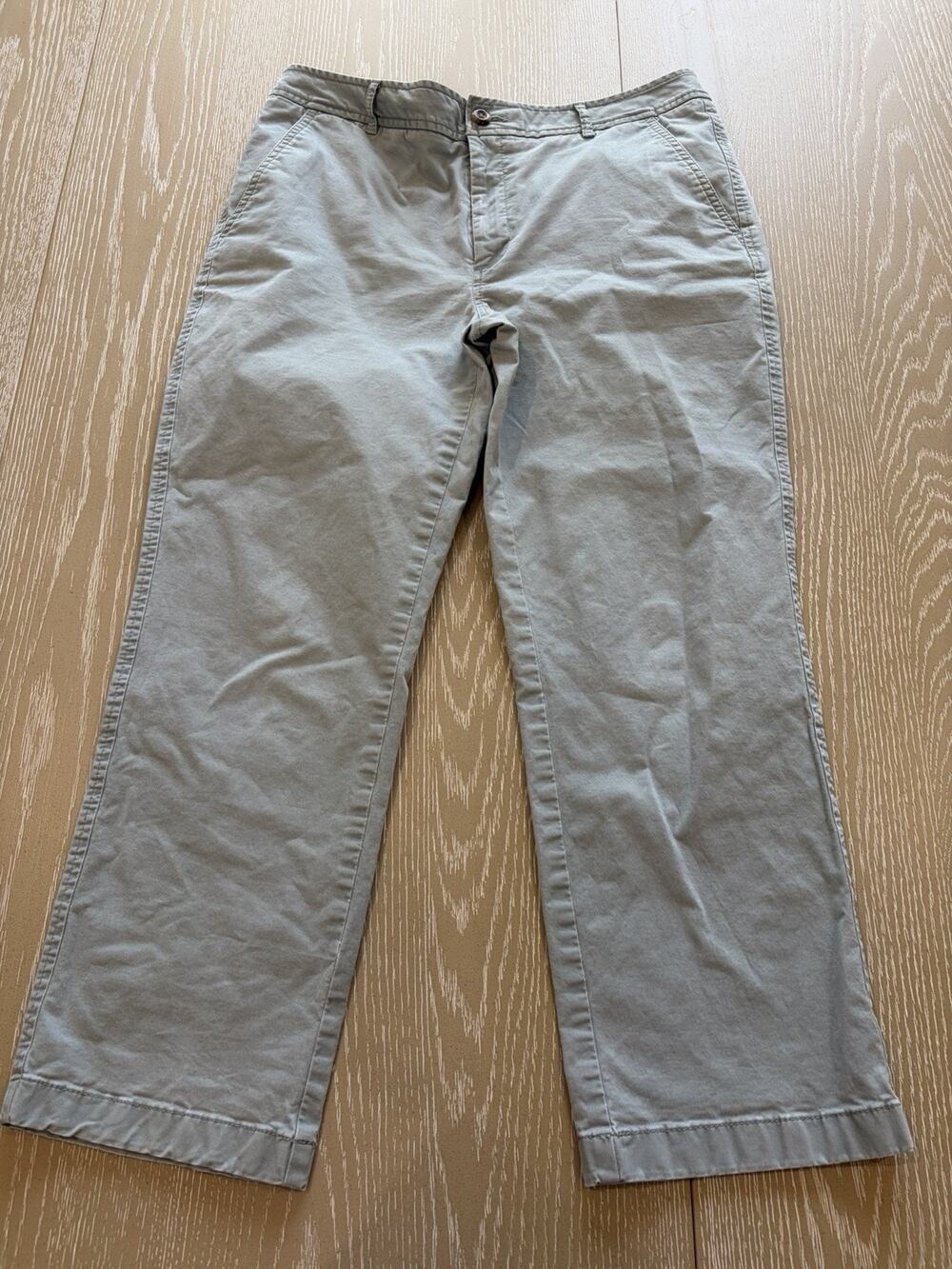 L.L. Bean Favorite Fit Green Chino Pants Stretch Women's 10